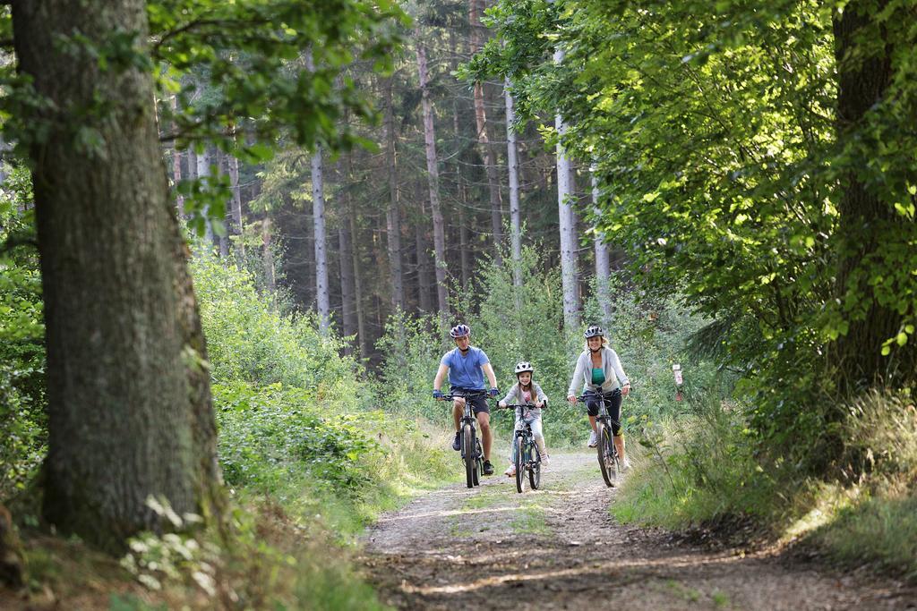 Center Parcs Les Ardennes Hotell Vielsalm Exteriör bild